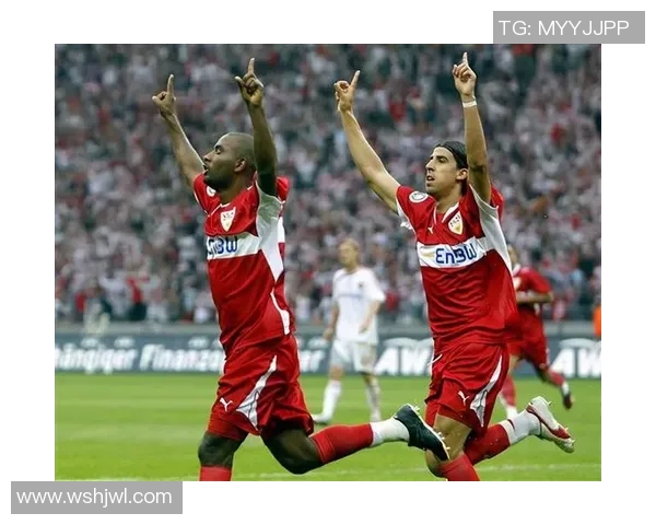 西斯普林斯与中央联合激战正酣谁能在这场对决中笑到最后 西斯普林斯与中央联合激战正酣谁能在这场对决中笑到最后